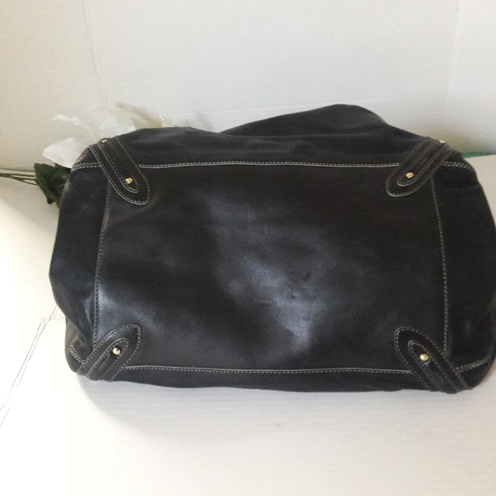 FLASH Sale! Cole Haan Black Leather Shoulder Bag - Picture 6 of 11